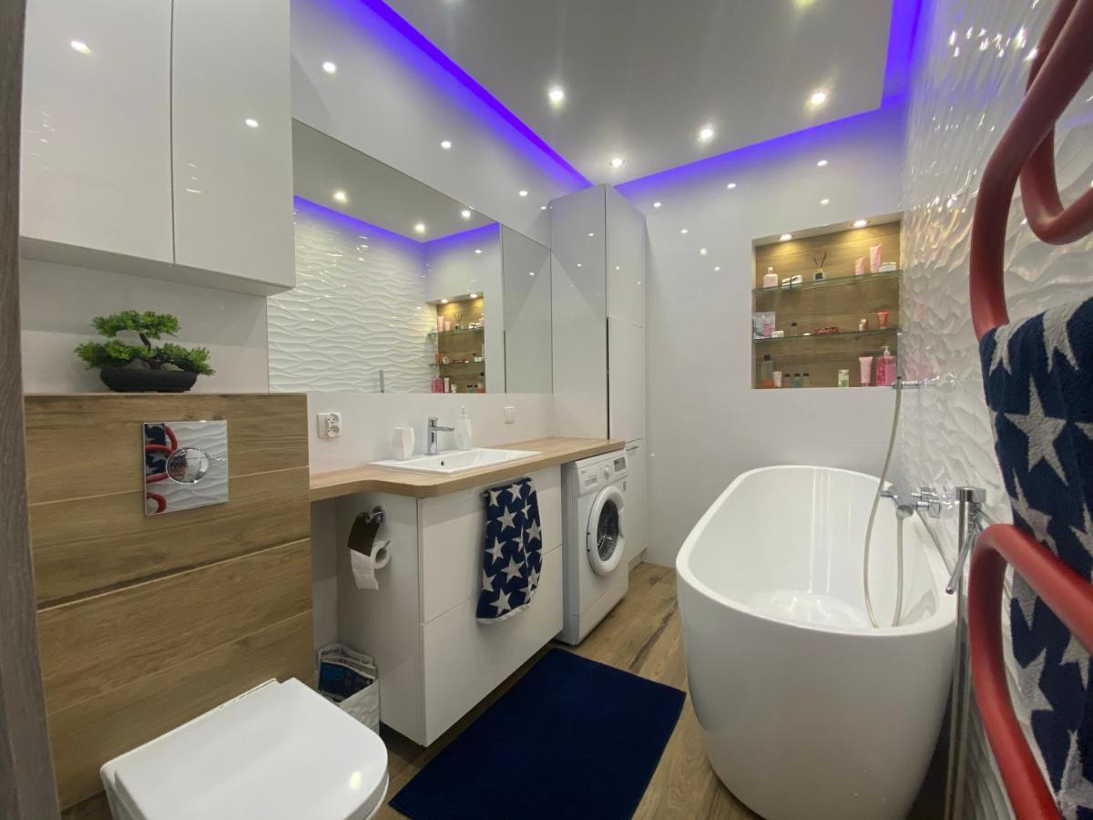 Apartament Przy Plazy De Luxe 70M2 Διαμέρισμα Γκντανσκ Εξωτερικό φωτογραφία